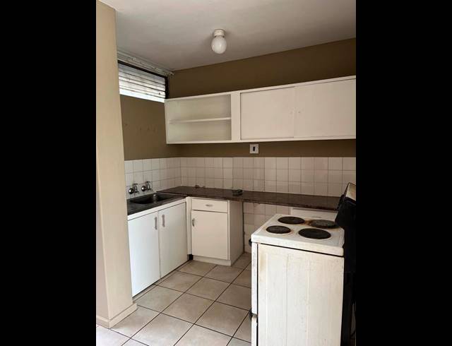 1 BEDROOM APARTMENT FOR SALE IN MUCKLENEUK